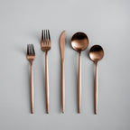 Gold Stainless Steel Cutlery Set with Forks, Knives, and Spoons for Dining Table Use
