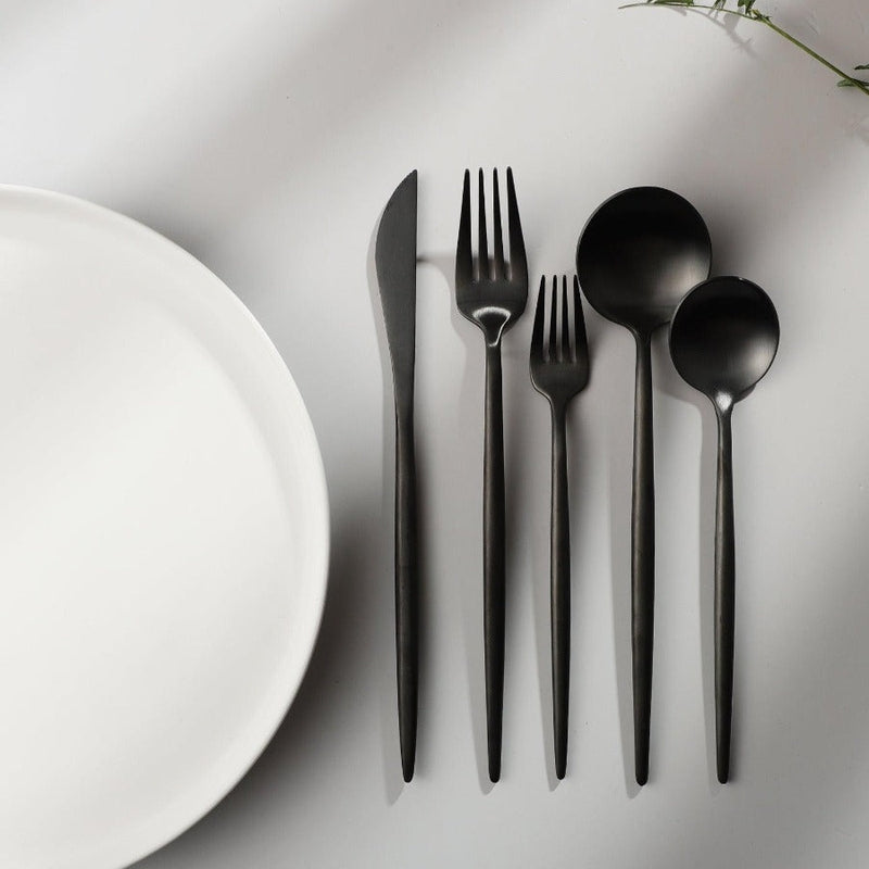 Gold Stainless Steel Cutlery Set with Forks, Knives, and Spoons for Dining Table Use