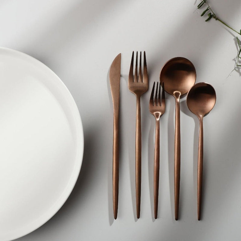 Gold Stainless Steel Cutlery Set with Forks, Knives, and Spoons for Dining Table Use