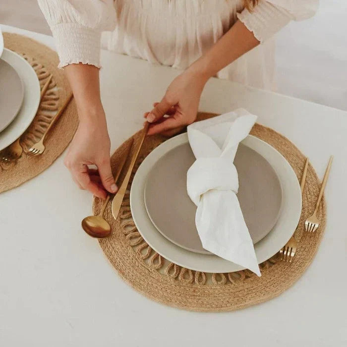 Gold Stainless Steel Cutlery Set with Forks, Knives, and Spoons for Dining Table Use