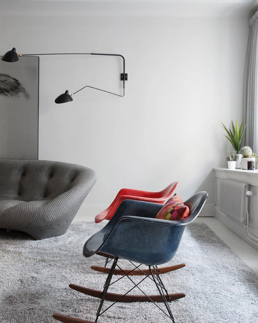Adjustable Wall Light for Focused Task and Ambient Lighting